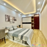 Bán nhà 106 hoàng quốc việt, phân lô, ngõ thông, oto vào nhà, 50m, mt 5,6m, 9.2 tỷ