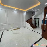 Ô tô đỗ cửa - thanh xuân 6 tầng 40m giá 4.5 tỷ