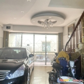 Bán nhà nguyễn khánh toàn, cầu giấy 65m2 , mặt tiền 5.8m, ô tô vào nhà, nhỉnh  12 tỷ