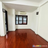 Cực hiếm nhà sổ hộ khẩu ngọc lâm 35m 55t gần phố ô tô đỗ cửa nhà dân xây giá chỉ nhỉnh 3.6 tỷ.