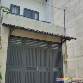 Nợ bank-gấp - 3 tầng 76m2  - hẻm xe hơi 8m - ha huy giáp - q12 - chỉ 4 tỷ 7
