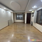 Cần cho thuê nhà tầng 2 và tầng 3 (120m2),số nhà 3c ngõ 49 xuân la.