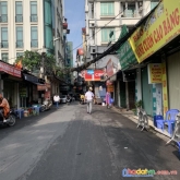 Cần bán gấp nhà đường láng 49m2 mt 5.3m nhà đẹp ở ngay gara