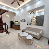 Bán nhà phố tân mai q hoàng mai 37mx 6 tầng, ngõ ô tô, 20m ra ô tô ,80m ra phố giá 4.5 tỷ