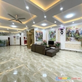 Bán nhà hồng tiến long biên 74 m2 * 5 tầng * 11 tỷ 5 gara ô tô, thang máy xịn, nt nhập khẩu