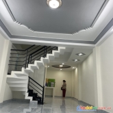 Bán nhà 62m2 gần giáo xứ bình thuận 3 lầu 3 phòng ngủ giá 4.62 tỷ