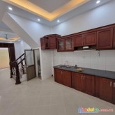 Bán nhà đỗ đức dục, nam từ liêm, gần ô tô,gần hồ,ở ngay đón tết, dt:40m2x4 tầng, giá 4.6 tỷ