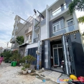 Ngộp bank - 3 tầng 4.2 x 15 hxh lê thị riêng p thới an q12 nhỉnh 4 tỷ