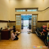 Ngộp bank .hẻm xe tải .mã lò bình tân ngang 4.2(nở hậu 4.4) dài 14 .2 tầng nhỉnh 3ty