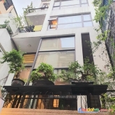 Bán nhà 5 tầng phố huỳnh thúc kháng, diện tích 38m2 giá chỉ 4,6 tỷ