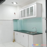 Nhà mới đẹp 3 tầng 1225 phạm thế hiển p5 q8 giá 6 triệu/tháng