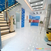 Nhà mới 4 tầng vị trí đẹp hẻm xe tải quay đầu đường âu dương lân p3q8