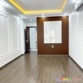 Bán nhà cầu giấy-33m-nhà đẹp-đón tết-tiện ích-an sinh đỉnh-3 tỷ