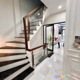 Bán nhà cù chính lan 66m2 - phân lô 2 thoáng trước sau - gara ô tô - thang máy - thiết bị nhập