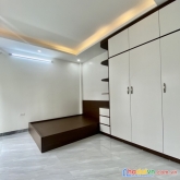 4.25 tỷ nhà thịnh liệt - hoàng mai - 10m ô tô tải tránh - ở luôn - 42m2x5 tầng - 6 ngủ
