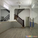 Cho thuê nhà phố bích câu, đống đa, dt  35m2 x 4 tầng ,ô tô , kinh doanh, 15tr  tháng
