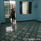 Cho thuê nhà p.tân hiệp, 2 phòng ngủ, đường oto, sân oto. giá 5tr/ tháng