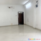Cho thuê nnc 6 tầng mt âu dương lân p3q8. giá 50 triệu