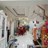 Kẹt tiền bán gấp nhả đẹp võ văn ngân thủ đức - 70m2 - 4 tầng - ngang 6m - 4pn - nhỉnh 5 tỷ tl