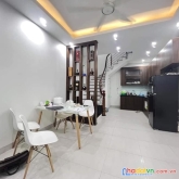 Quan nhan nhà đẹp ngõ rộng ba gác đỗ cửa sẵn ở