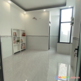 Nhà bán mới, đẹp nở hậu 4m hẻm 154 âu dương lân p3q8