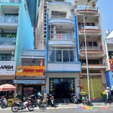 Cho thuê nhà mặt tiền 95 đề thám quận 1, nhà 3 lầu, 5pn 5wc ngay khu chợ giá thương lượng 