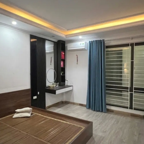 Bán nhà bằng liệt, hoàng mai, 43m2 x 4 tầng, giá 5.98 tỷ