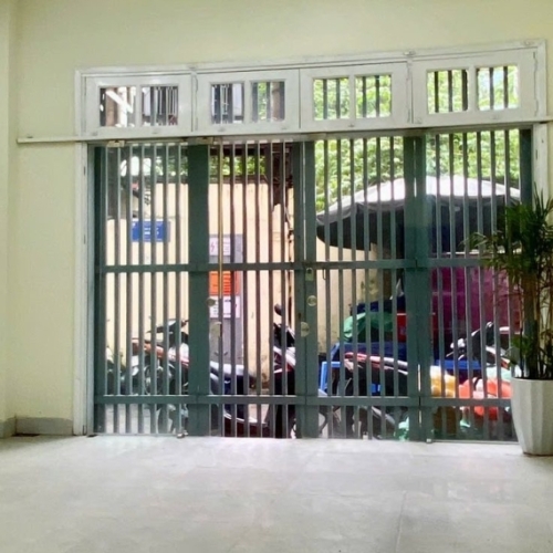 Nhà nguyễn chánh - phân lô oto tránh - kinh doanh đỉnh