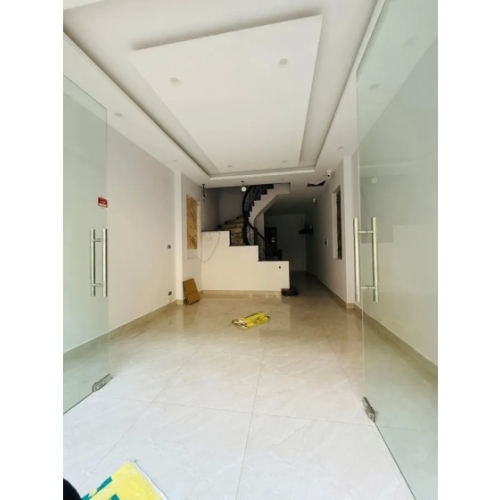 Bán nhà mặt phố cù chính lan. thanh xuân. ô tô. vỉa hè. dt 43m2. mt 4,3m. giá 18,8 tỷ.