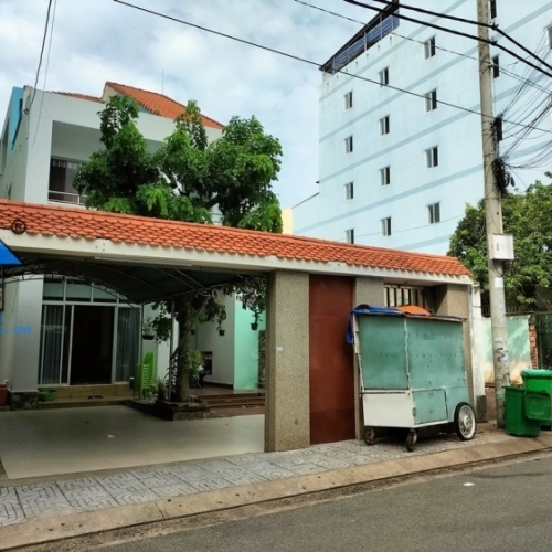 Bán nhà 2 mặt tiền phó đức chính phường vũng tàu b144