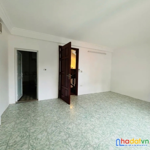 Bán nhà thụy khuê. tây hồ. lô góc. dt 60m2. mt 6m. 5 tầng. giá 11,8 tỷ.