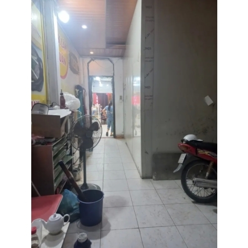 Bán nhà mặt phố triều khúc. thanh trì. ô tô. dt 115m2. mt 4,3m. 3 tầng. giá 23,9 tỷ.