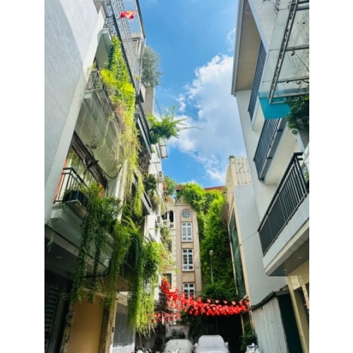 Bán nhà lê văn lương. cầu giấy. ô tô. vỉa hè. dt 100m2. mt 6,6m. 4 tầng. giá 34,8 tỷ.
