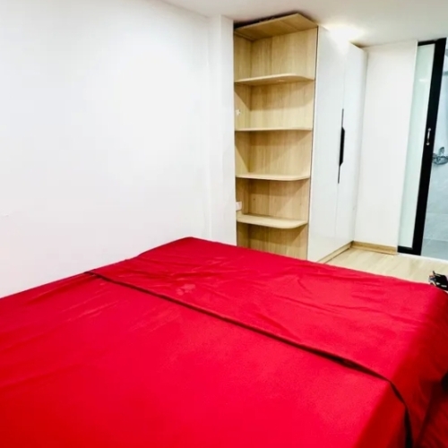 Bán nhà minh khai. hai bà trưng. dt 18m2. mt 3,7m. 5 tầng. giá 4,73 tỷ. 