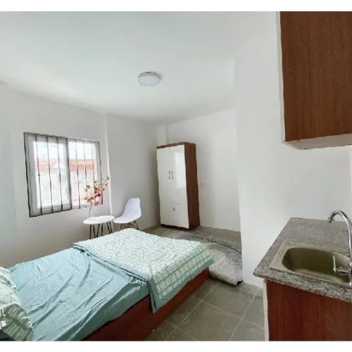 Bán tòa ccmn hoàng ngân. thanh xuân. 7 tầng thang máy. dt 96m2. mt 6,2m. giá 22,5 tỷ.