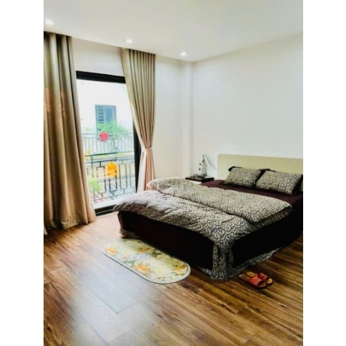 Bán nhà phố lê trọng tấn, thanh xuân 47m, 6 tầng, mt 4.5m. giá: 13.5 tỷ. lh: 0937158386