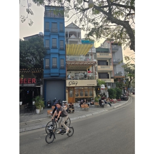 Bán nhà mặt phố trích sài, tây hồ 63m, 5 tầng