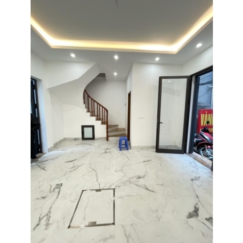 Nhà láng hạ - phân lô 2 thoáng - 1 nhà ra phố - ngõ thông kd