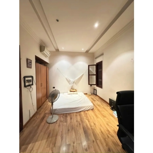 Bán nhà trần cung. cầu giấy. lô góc. ô tô. dt 135m2. mt 12m. 4 tầng. giá 42.8 tỷ.