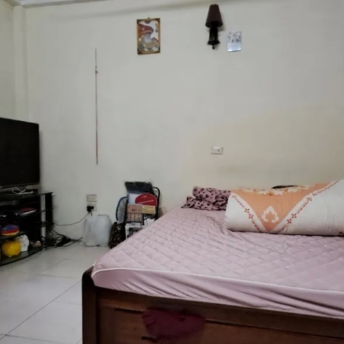 Bán nhà cát linh. đống đa. cách 1 nhà ra phố. dt 54m2. mt 2,6m. 4 tầng. giá 13,8 tỷ.