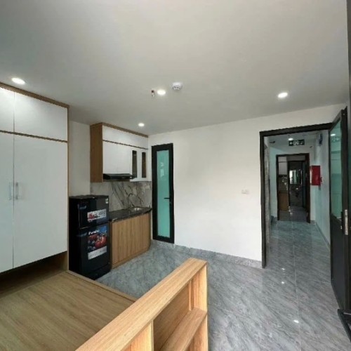 Bán nhà đường láng. đống đa. 7 tầng thang máy. dt 48m2. mt 4. giá 16,2 tỷ.