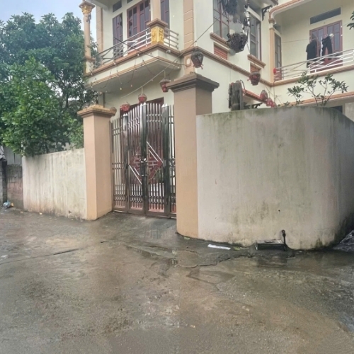 Sát vinhomes! chỉ 2xtr/200m2, mt 14m chia 3 lô tại hoà bình thượng, văn giang, sát vđ 3.5 và vđ4