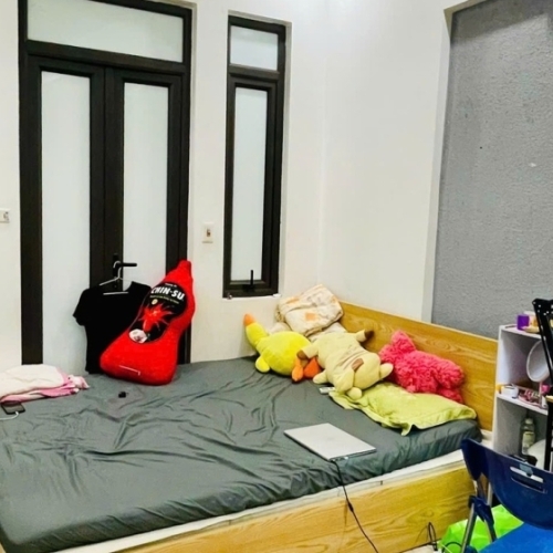 Nhà phân lô đường cầu giấy - ngõ nông -2 mặt thoáng  30m2x5t mt5m - 8.25tỷ