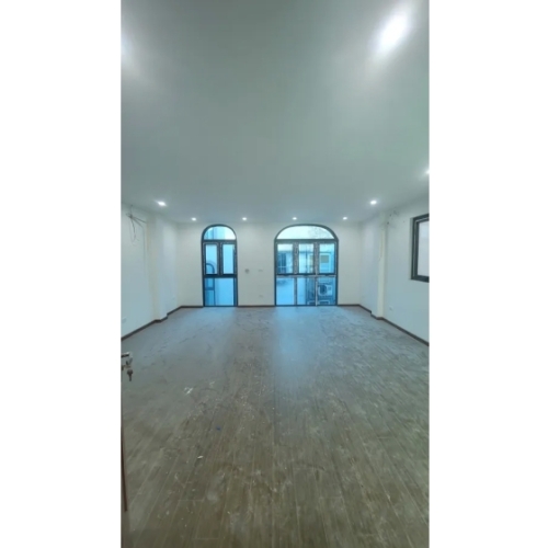 Nhà trần quý cáp. đống đa. thang máy. lô góc. ô tô. vỉa hè. dt 51m2. mt 5,5m. giá 19,7 tỷ.