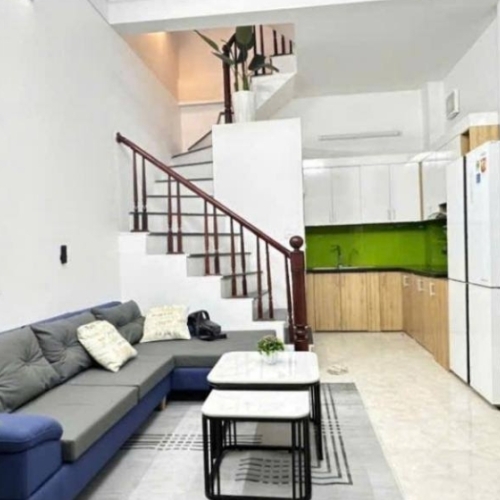 Nhà phân lô đường cầu giấy - oto 5 tạ đỗ cửa - ngõ nông - gần phố - full nội thất - dt 30m2x4t mt4m - 8.5tỷ 