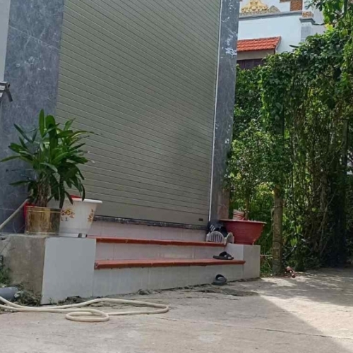 Bán đất sen hồ,lệ chi,gia lâm oto đỗ cửa giáp trục chính 54m2 nở hậu giá tốt,thoáng