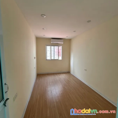 Bán nhà khâm thiên. đống đa. dt 20m2. mt 2,6m. 4 tầng. giá 4,26 tỷ