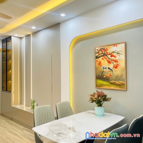 Cần bán căn hộ full đồ mới 100%, ban công đông nam, view hồ, chung cư thanh hà