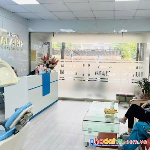 Bán nhà mặt phố tôn đức thắng. đống đa. ô tô. vỉa hè. dt 43m2. mt 5,4m. 5 tầng. giá 27 tỷ.