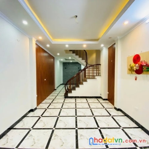 Bán nhà định công thượng. hoàng mai. dt 64m2. mt 4m. 5 tầng. giá 12.4 tỷ.